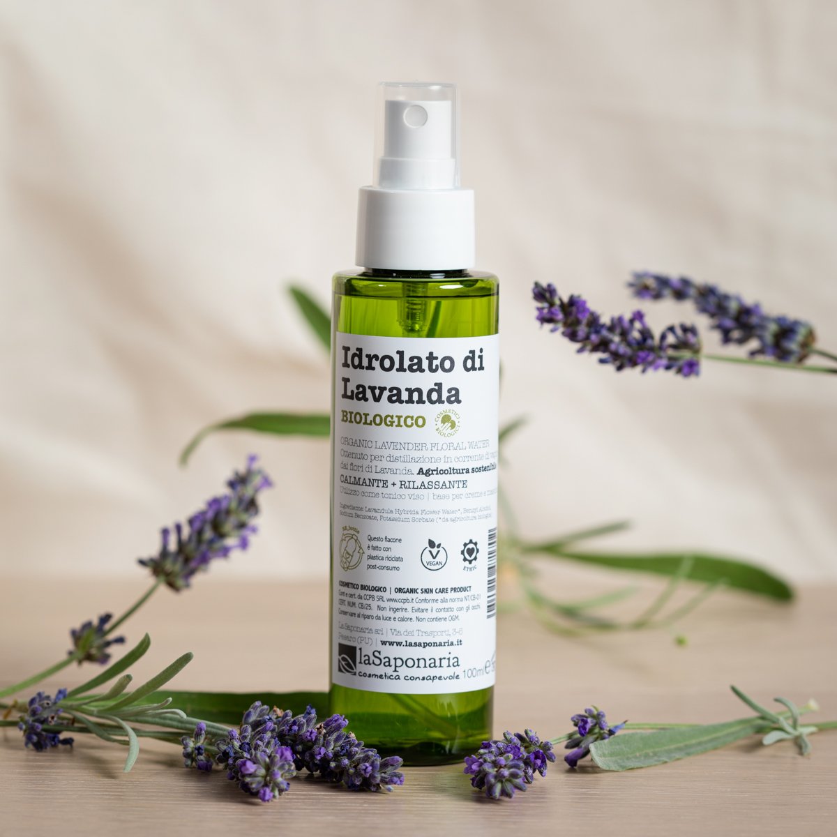 Idrolato Lavanda Ambientato 1200x1200