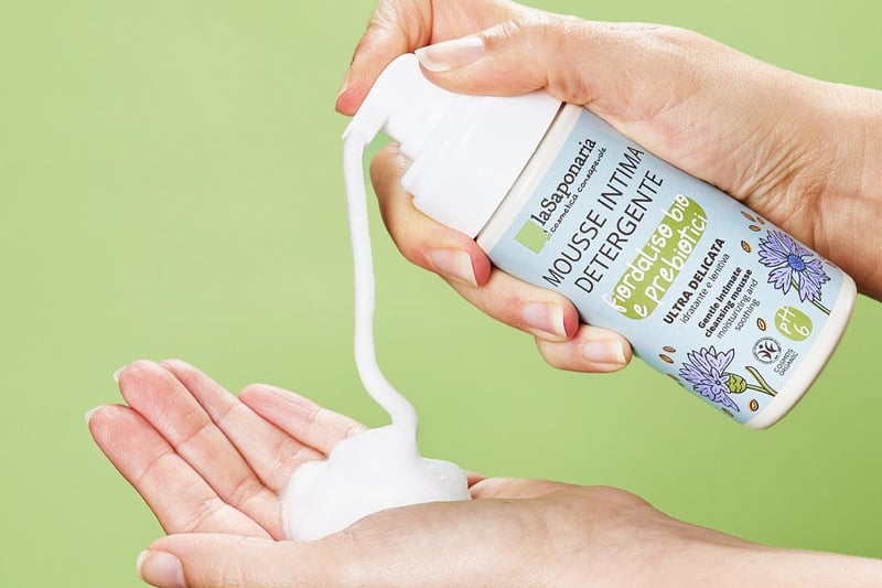 Mousse-intima-detergente-fiordaliso-prebiotici-2