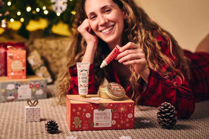 box-mandorle-frutti-rossi
